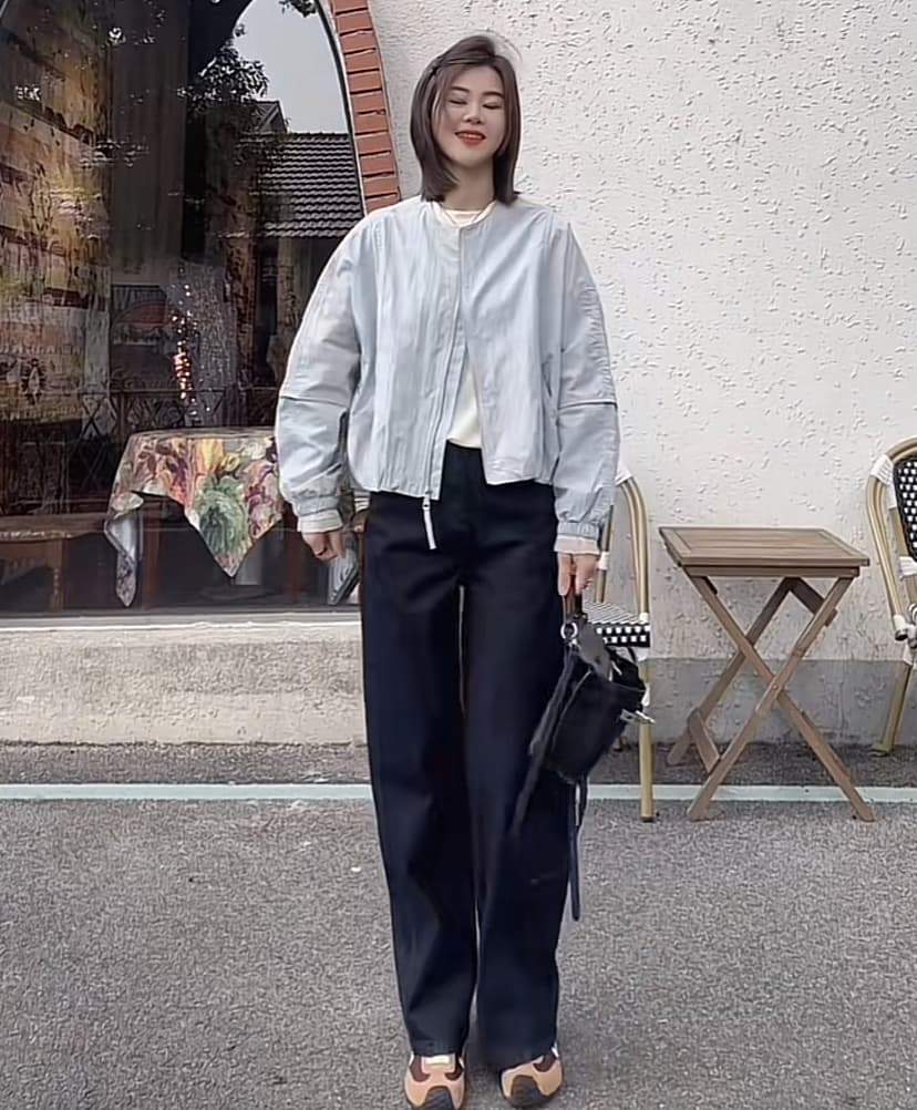 上着 ボリューム袖ジップアップブルゾン